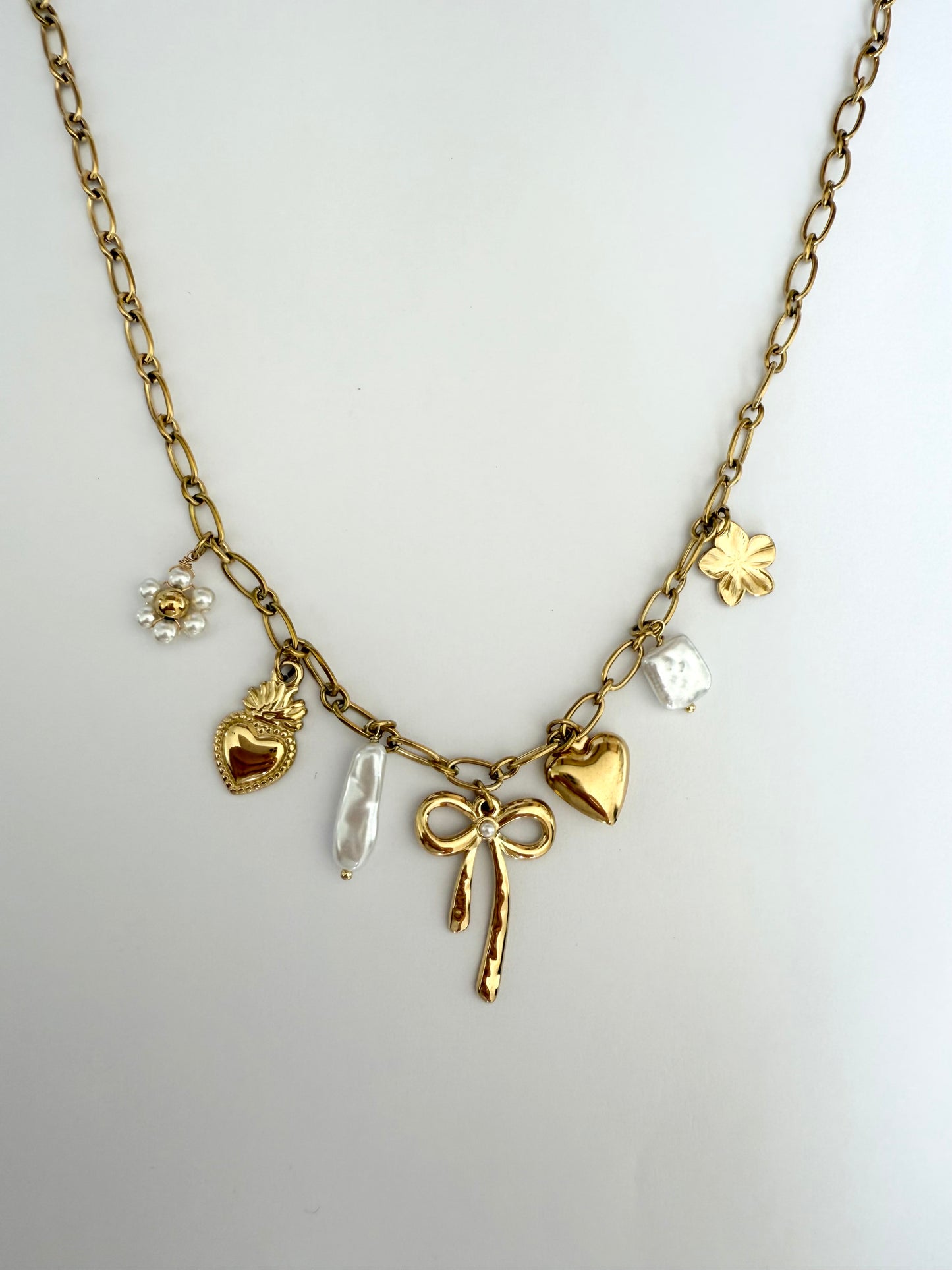 Collier Noeud