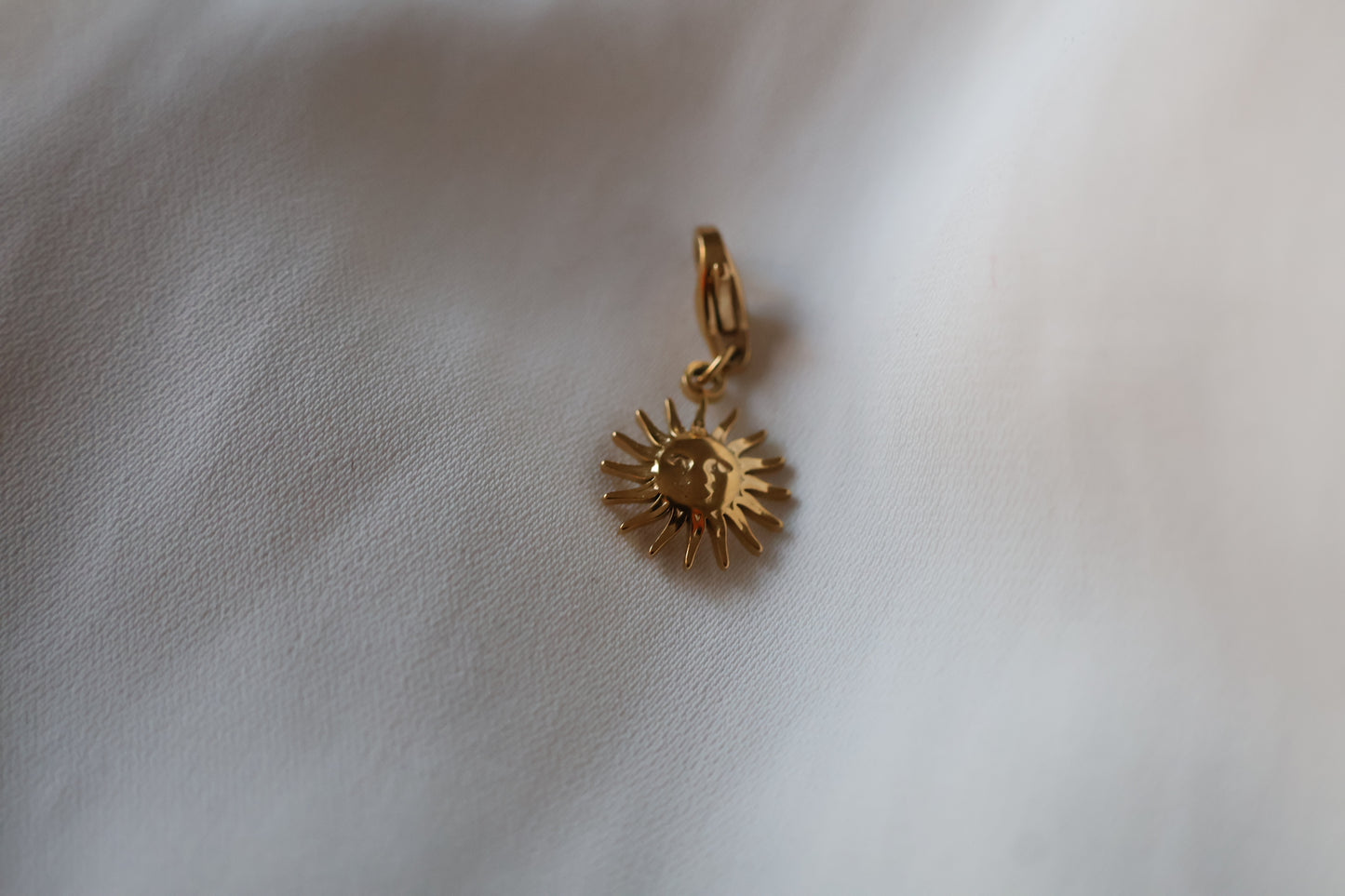 Charms petit soleil