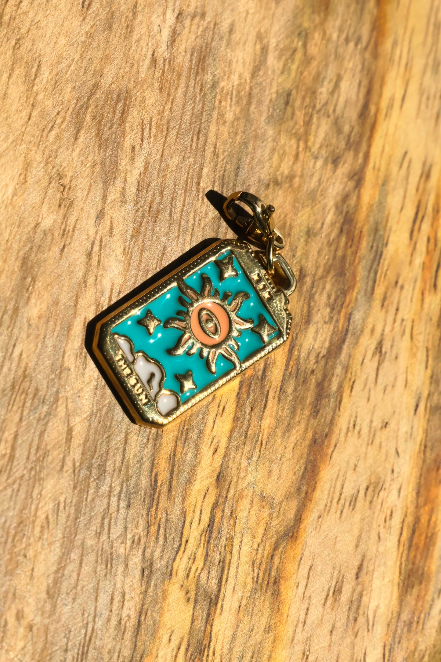 Charms Cadre