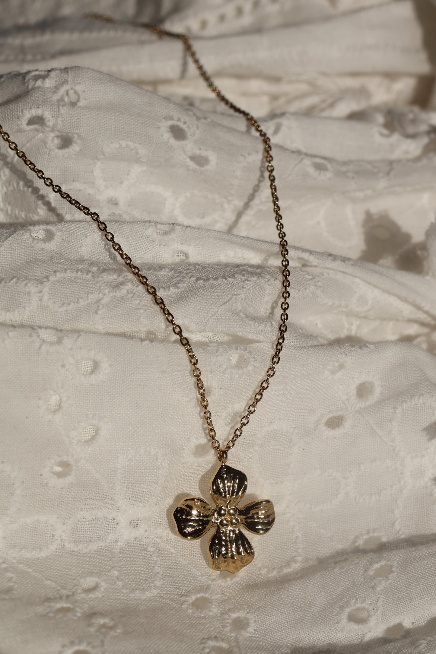 Collier Lina